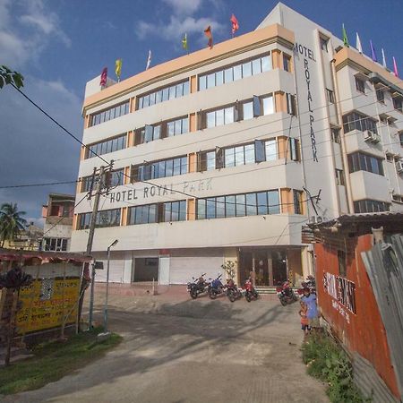 Oyo 44995 Royal Park Hotel Malda Bagian luar foto